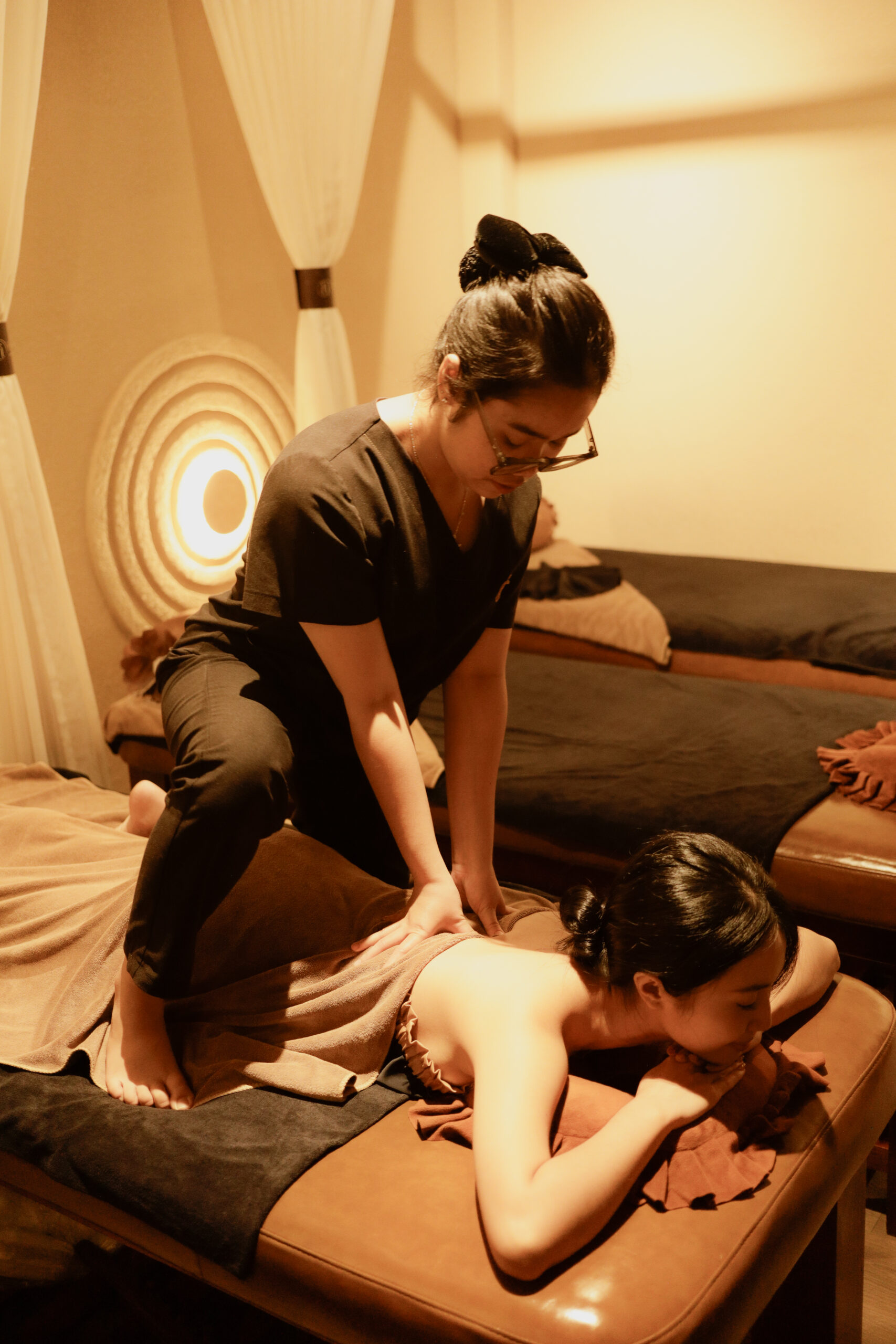 Combo massage lưng-cổ-vai-gáy tại Herspa Phan Thiết