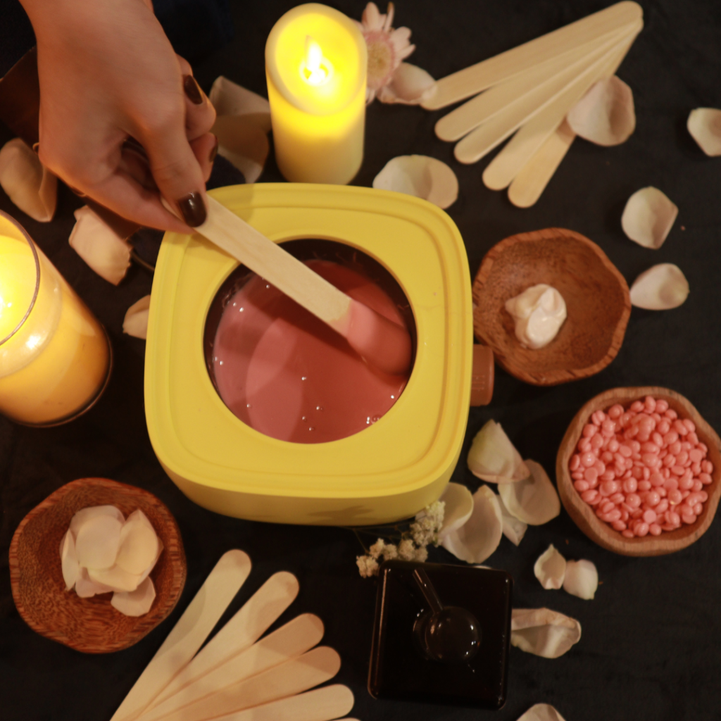 Trải nghiệm waxing thoải mái và kín đáo tại HerSpa.